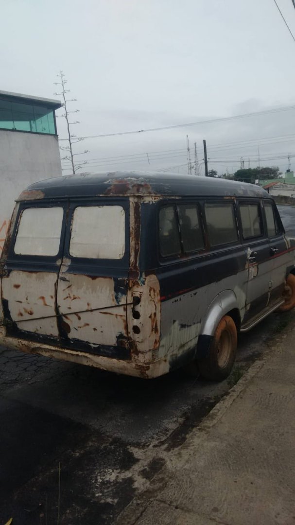 Foto do veículo Ford Furgão 3