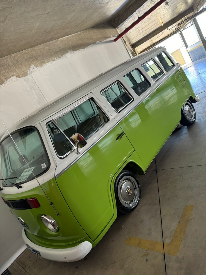Volkswagen Kombi