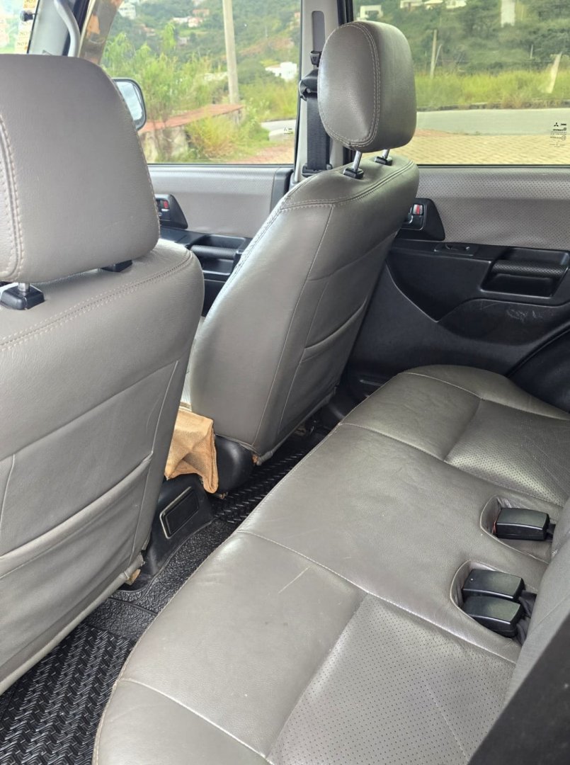 Foto do veículo Mitsubishi Pajero 4